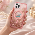 Purpurina rose, coque tenue en main